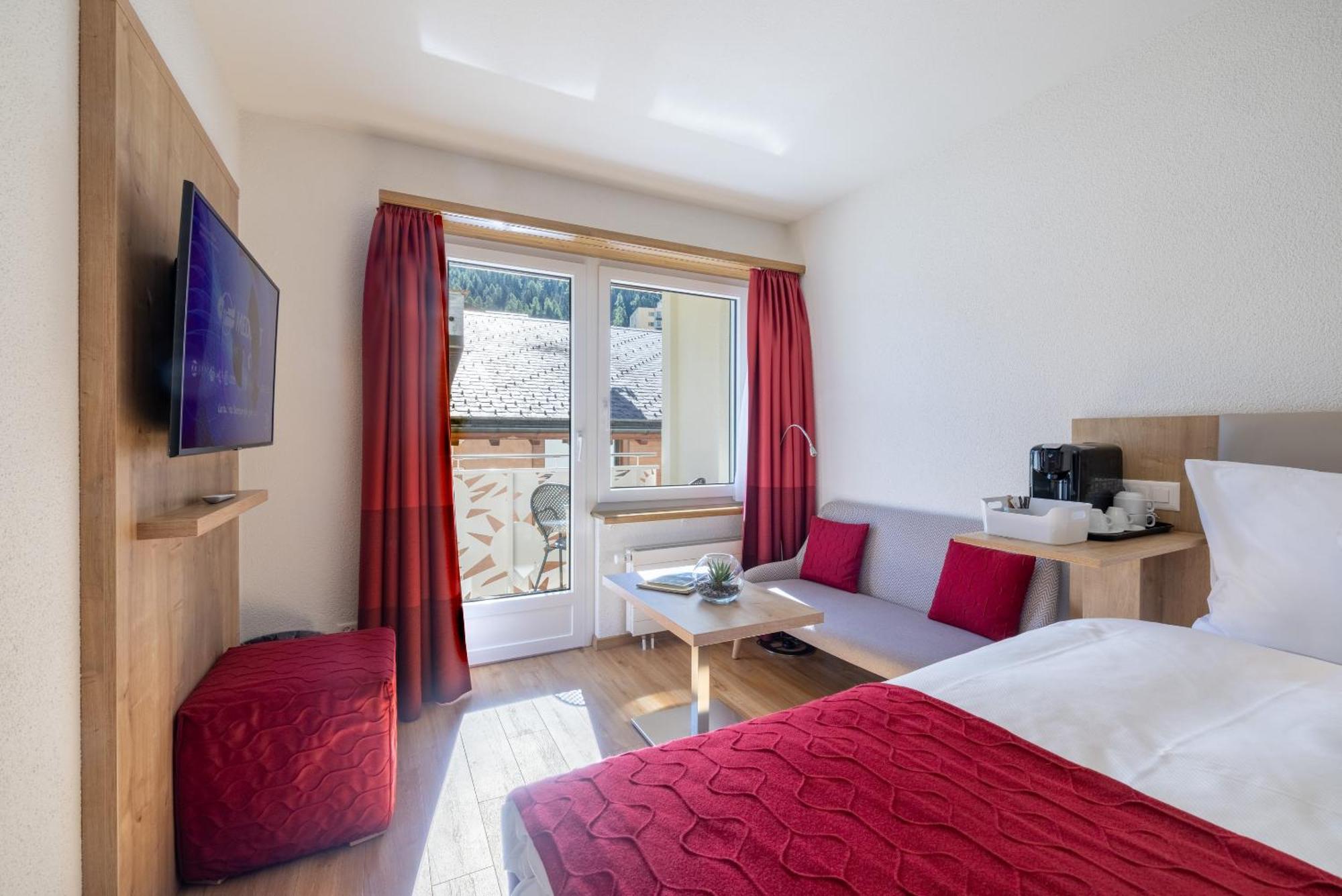 Hotel Sonne St. Moritz 3* Superior Экстерьер фото