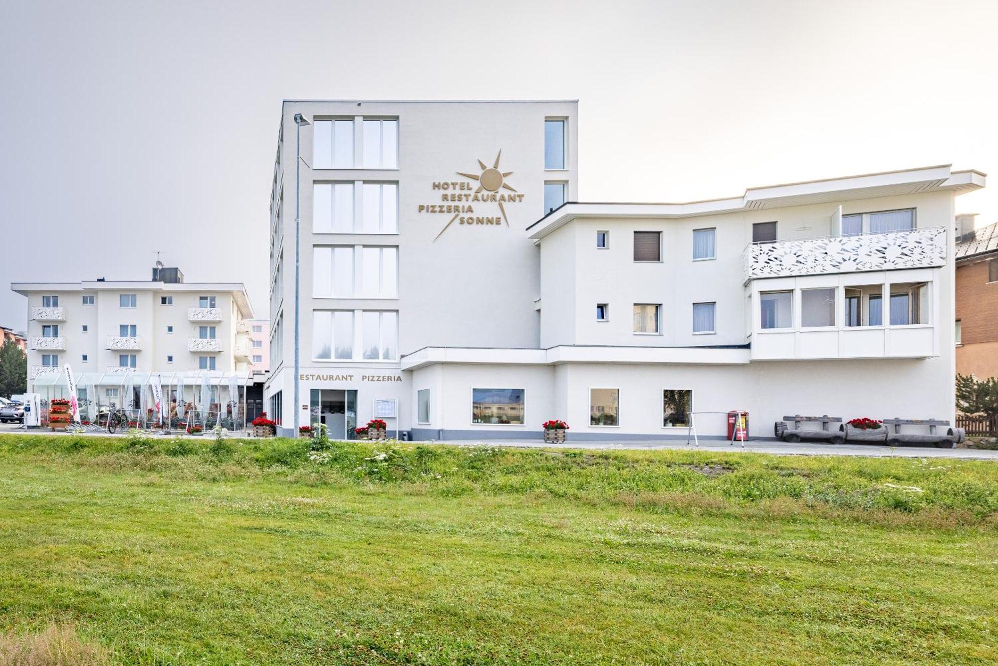 Hotel Sonne St. Moritz 3* Superior Экстерьер фото