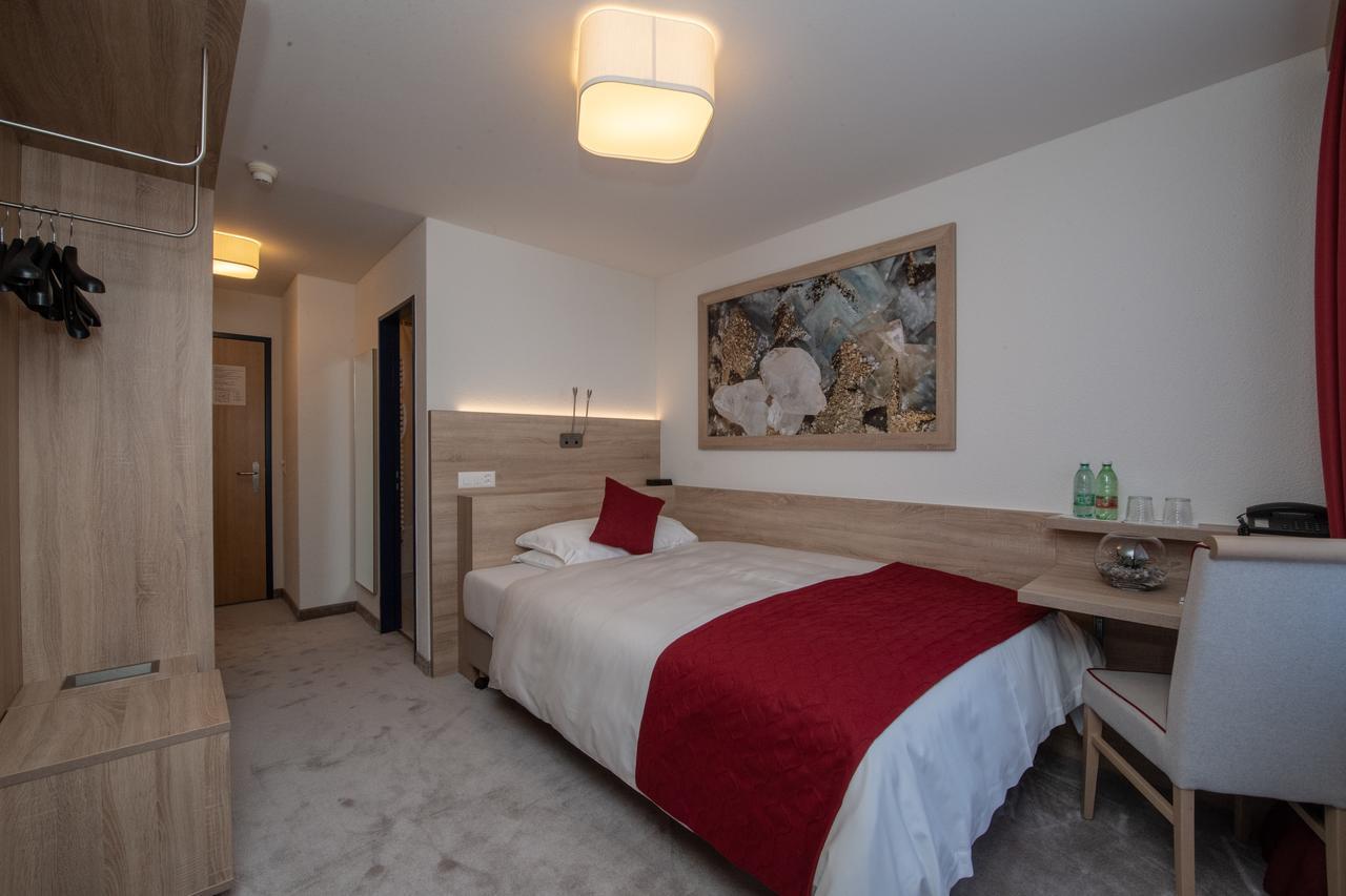 Hotel Sonne St. Moritz 3* Superior Экстерьер фото